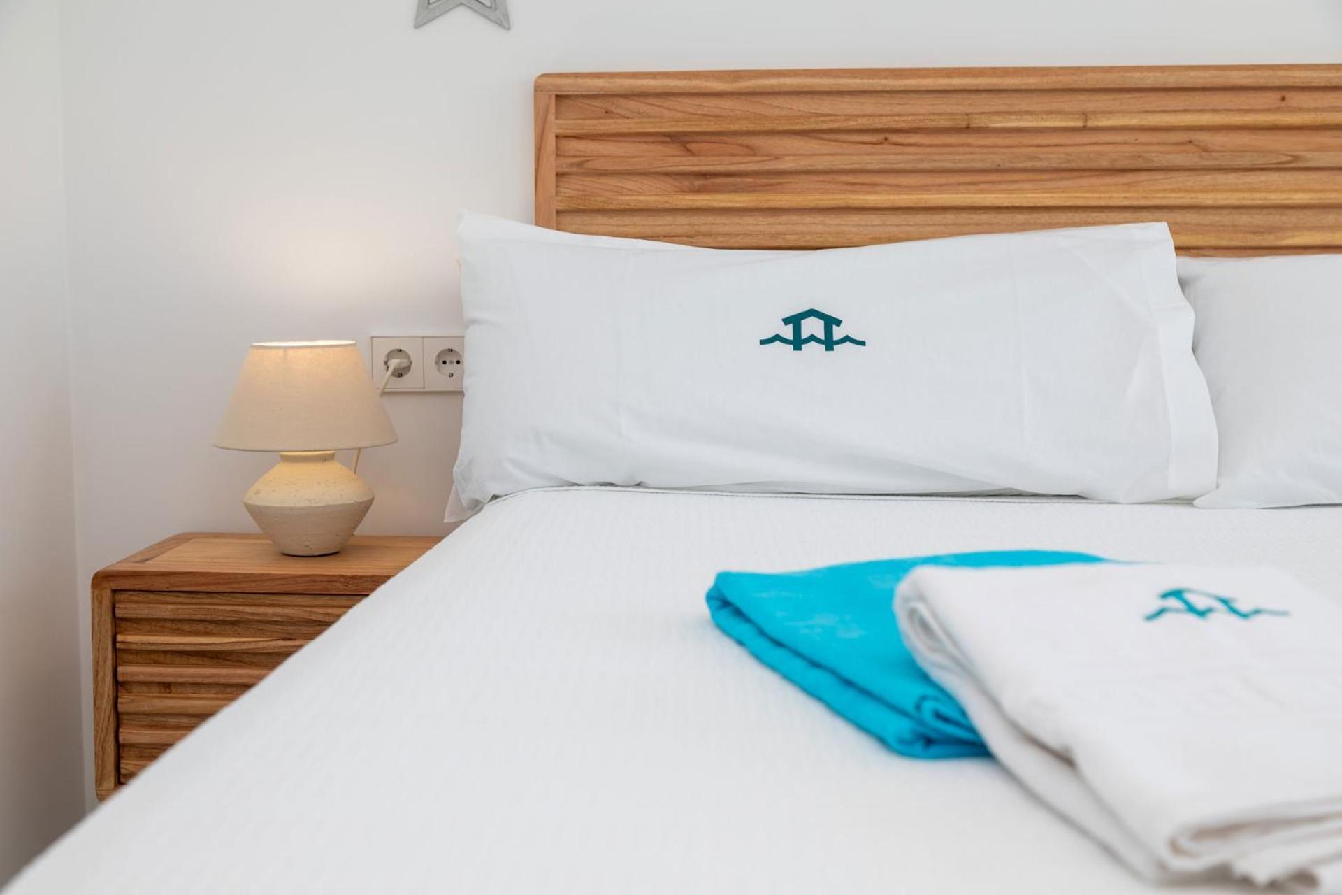 Elena Sea Villa Novo Sancti Petri Exteriör bild